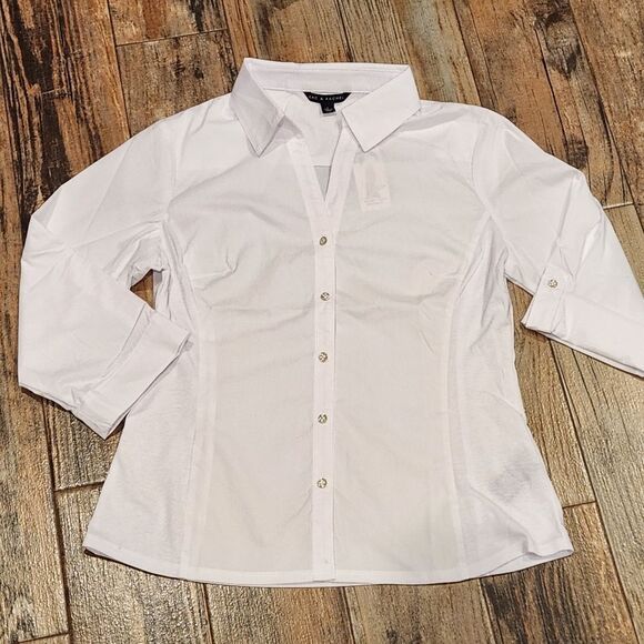 🔸️NWT Zac & Rachel White Buttoned Adjustable Long Sleeve Top Large - Picture 1 of 13